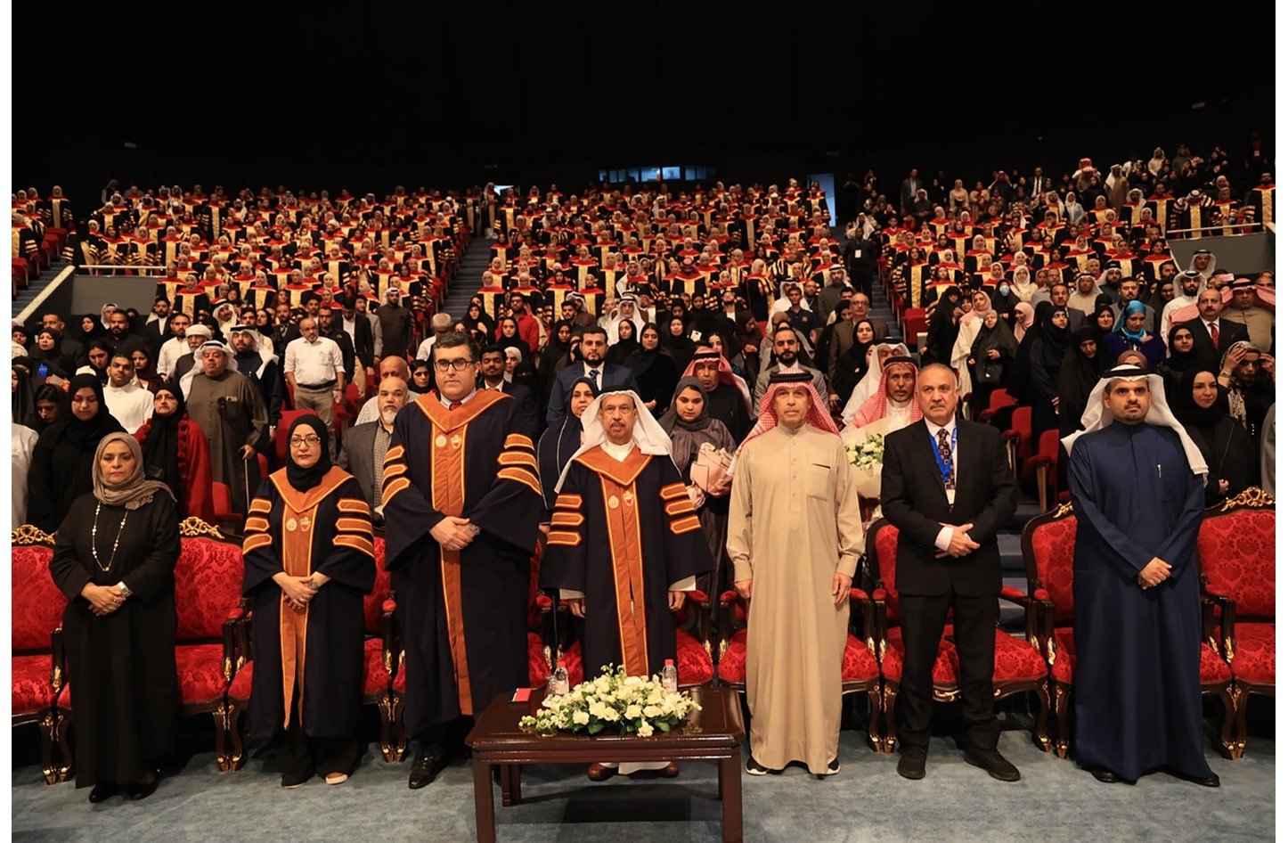 جامعة البحرين تحتفل بتخرج 1075 من حاملي بكالوريوس المحاسبة والتسويق جامعة البحرين تحتفل بتخرج 1075 من حاملي بكالوريوس المحاسبة والتسويق