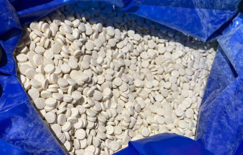 السعودية تحبط محاولة تهريب أكثر من 3 ملايين قرص من مادة الإمفيتامين المخدر