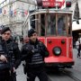 السويد تطلب من مواطنيها تجنب التجمعات في تركيا بعد واقعة حرق المصحف 2 khaligyoun05248