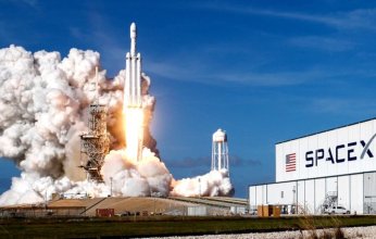 "سبيس إكس" الأمريكية تطلق 24 قمرا جديدا من ستارلينك إلى الفضاء