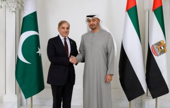 الإمارات وباكستان تبحثان العلاقات الثنائية والقضايا الإقليمية والدولية