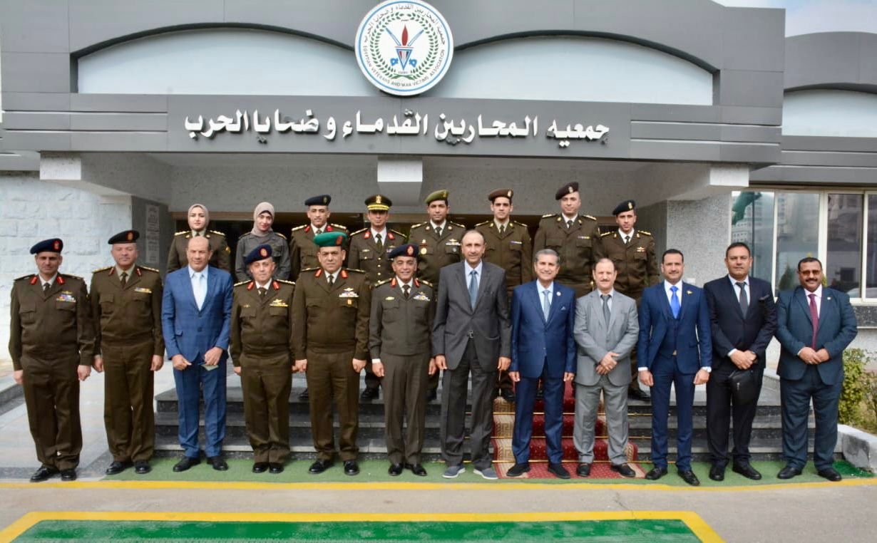 جمعية الضباط المتقاعدين الكويتية زارت جمعية المحاربين القدماء بمصر والتقت السفير الكويتي بالقاهرة جمعية الضباط المتقاعدين الكويتية زارت جمعية المحاربين القدماء بمصر والتقت السفير الكويتي بالقاهرة