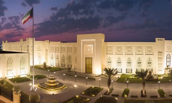 الكويت تعرب عن تعاطفها وتضامنها مع السنغال إثر حادث تصادم حافلتين الكويت تعرب عن تعاطفها وتضامنها مع السنغال إثر حادث تصادم حافلتين