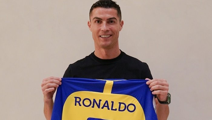 بالفيديو.. رونالدو يوجه رسالة لجماهير نادي النصر السعودي بالفيديو.. رونالدو يوجه رسالة لجماهير نادي النصر السعودي