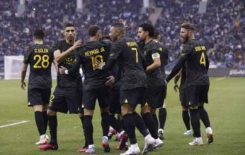 باريس سان جيرمان الفرنسي يتوج بكأس موسم الرياض