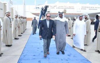 الرئيس السيسي والشيخ محمد بن زايد يشاركان في "مجلس قصر البحر" في أبوظبي