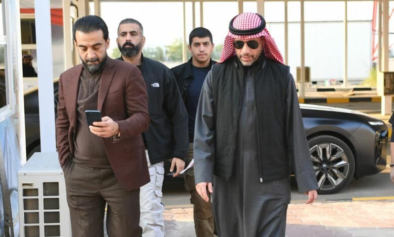 مرزوق الغانم يوضح الحقيقة في ما يتعلق بزيارة رئيس البرلمان العراقي مرزوق الغانم يوضح الحقيقة في ما يتعلق بزيارة رئيس البرلمان العراقي