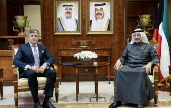 وزير الخارجية يلتقي سفير أوكرانيا في الكويت لبحث التطورات الأخيرة للأزمة الأوكرانية
