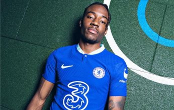 تشيلسي يعلن ضم نونى مادويكى حتى عام 2030