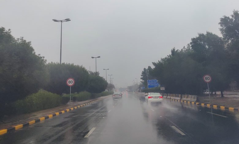 الأرصاد الكويتية: حالة مطرية في البلاد تبدأ تدريجيا مساء غد وتستمر حتى الثلاثاء الأرصاد الكويتية: حالة مطرية في البلاد تبدأ تدريجيا مساء غد وتستمر حتى الثلاثاء