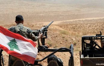 الجيش اللبناني يطلق النار على طائرة مسيرة إسرائيلية