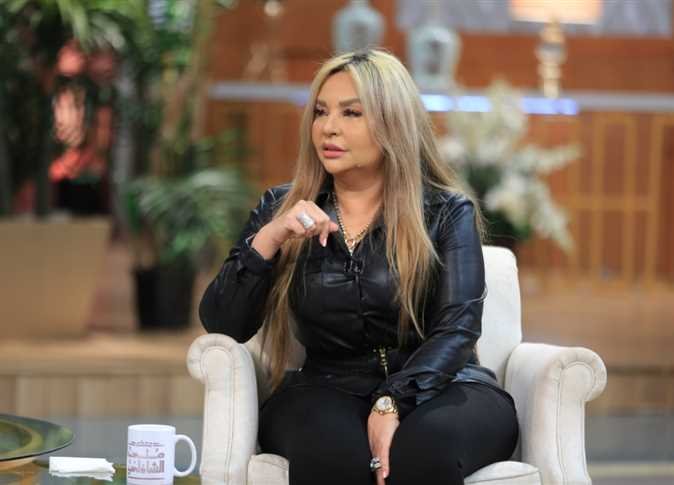 ابنة الفنانة ماجدة تكشف سبب رفعها قضية حجر على والدتها ابنة الفنانة ماجدة تكشف سبب رفعها قضية حجر على والدتها