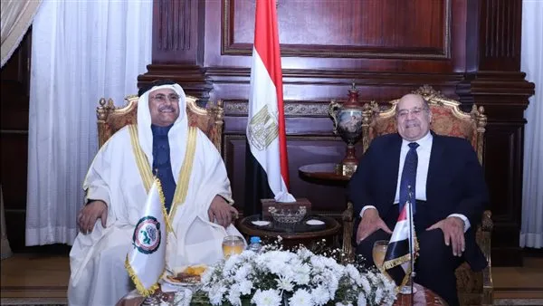 رئيس الشيوخ المصري يبحث مع رئيس البرلمان العربي التعاون الثنائي رئيس الشيوخ المصري يبحث مع رئيس البرلمان العربي التعاون الثنائي