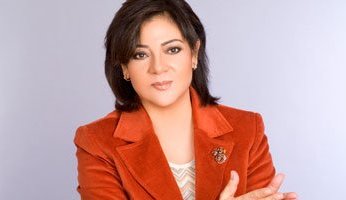 مهرجان أسوان لأفلام المرأة يكرم درية شرف الدين في دورته السابعة