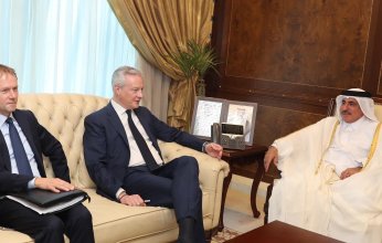 قطر وفرنسا تبحثان تعزيز العلاقات الثنائية بين البلدين