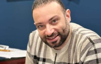 بعد فيلم «قبل الأربعين».. أحمد عثمان يستعد لمسلسل «حلمى مهران» قريبًا