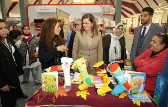وزيرة التخطيط تشارك في افتتاح المعرض العربي للأسر المنتجة «بيت العرب»