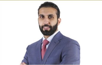 مستشفى جابر الأحمد بالكويت يعلن إجراء 3 عمليات تجميل بعملية واحدة
