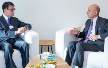 السعودية واليابان تبحثان تعزيز العلاقات الثنائية بين البلدين