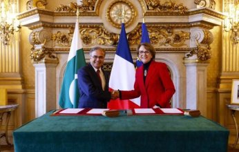 باكستان وفرنسا توقعان على خارطة طريق لتعزيز التعاون الثنائي