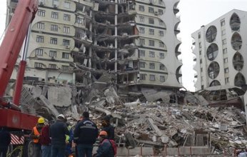 انهيار عشرات المنازل جراء زلزال جديد بمدينة ملاطية في تركيا