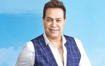 وفاة شقيق الفنان المصري حكيم