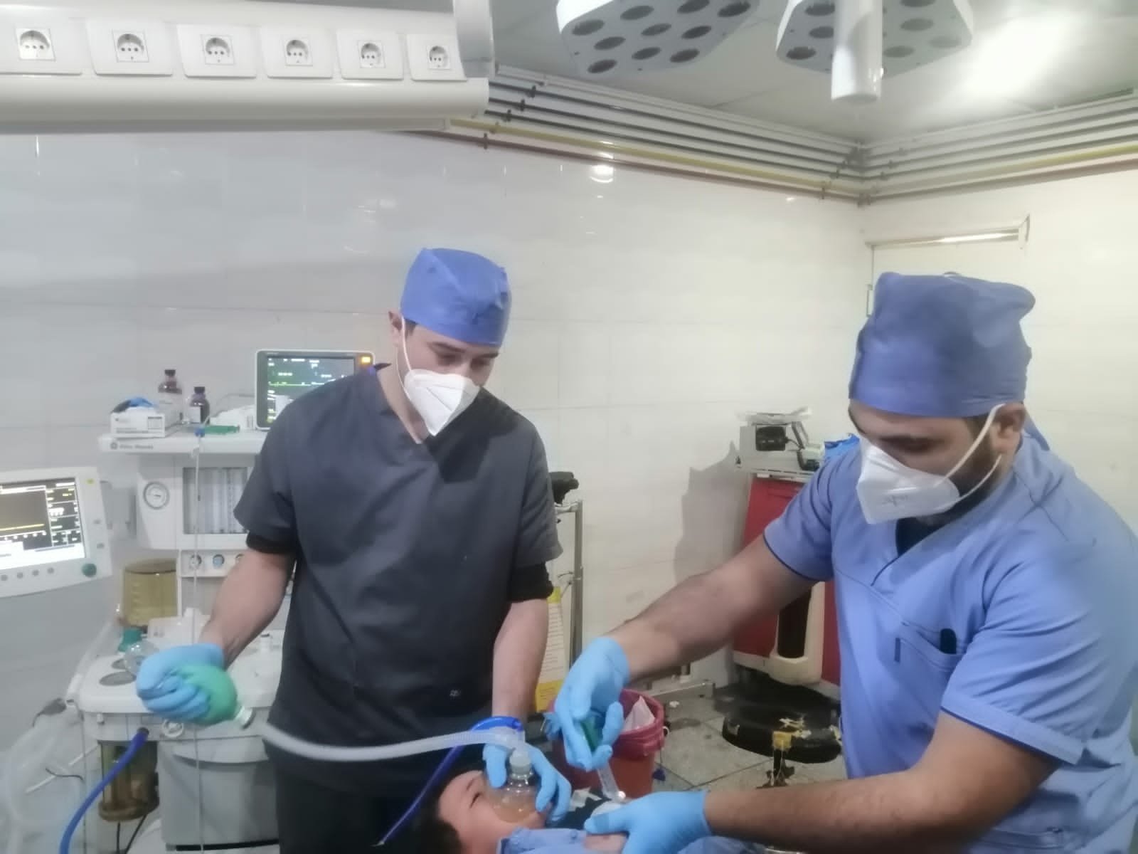 لأول مرة.. قافلة الأزهر الطبية تجري 24 عملية قسطرة للقلب وتنقذ حياة المرضى لأول مرة.. قافلة الأزهر الطبية تجري 24 عملية قسطرة للقلب وتنقذ حياة المرضى