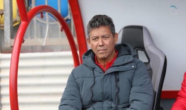 مطالب بإقالة مدرب المريخ السودانى بعد التعادل مع الزمالك مطالب بإقالة مدرب المريخ السودانى بعد التعادل مع الزمالك