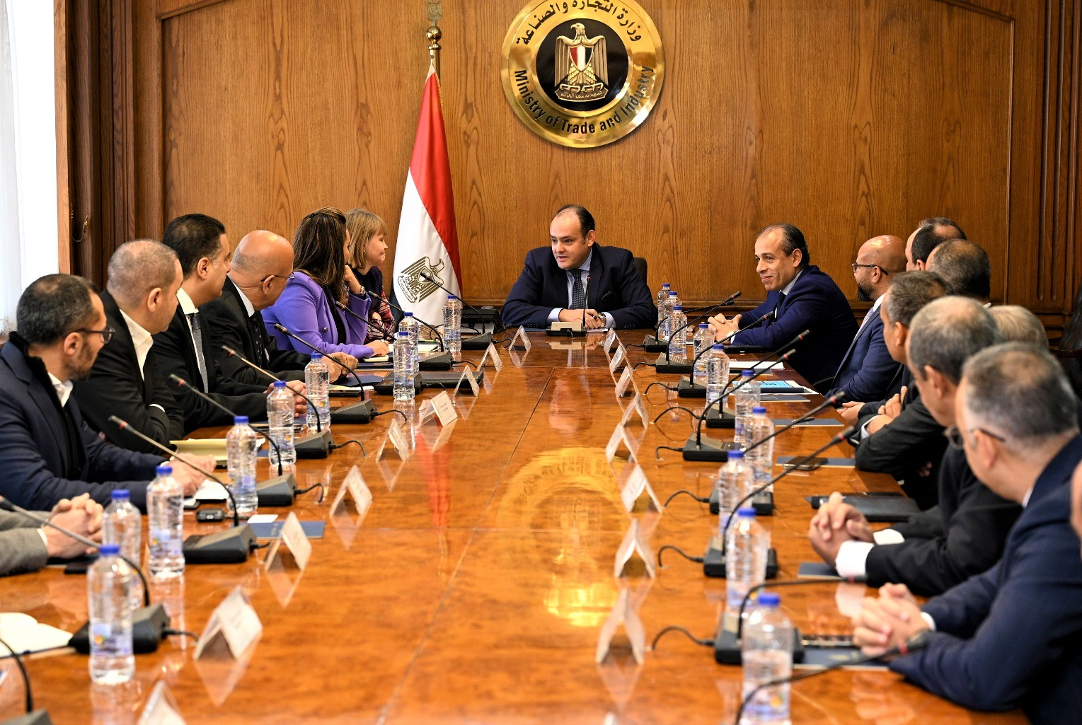 سمير: دعم الاستثمارات الصناعية على رأس أولويات خطة عمل الحكومة المصرية سمير: دعم الاستثمارات الصناعية على رأس أولويات خطة عمل الحكومة المصرية