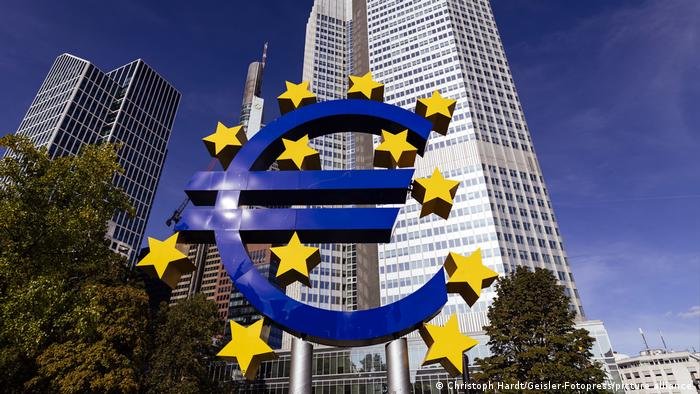 قفزة غير متوقعة في التضخم بفرنسا وإسبانيا تزيد قلق المركزي الأوروبي قفزة غير متوقعة في التضخم بفرنسا وإسبانيا تزيد قلق المركزي الأوروبي
