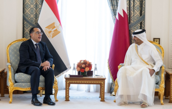قطر ومصر تبحثان سبل تعزيز العلاقات الثنائية بين البلدين