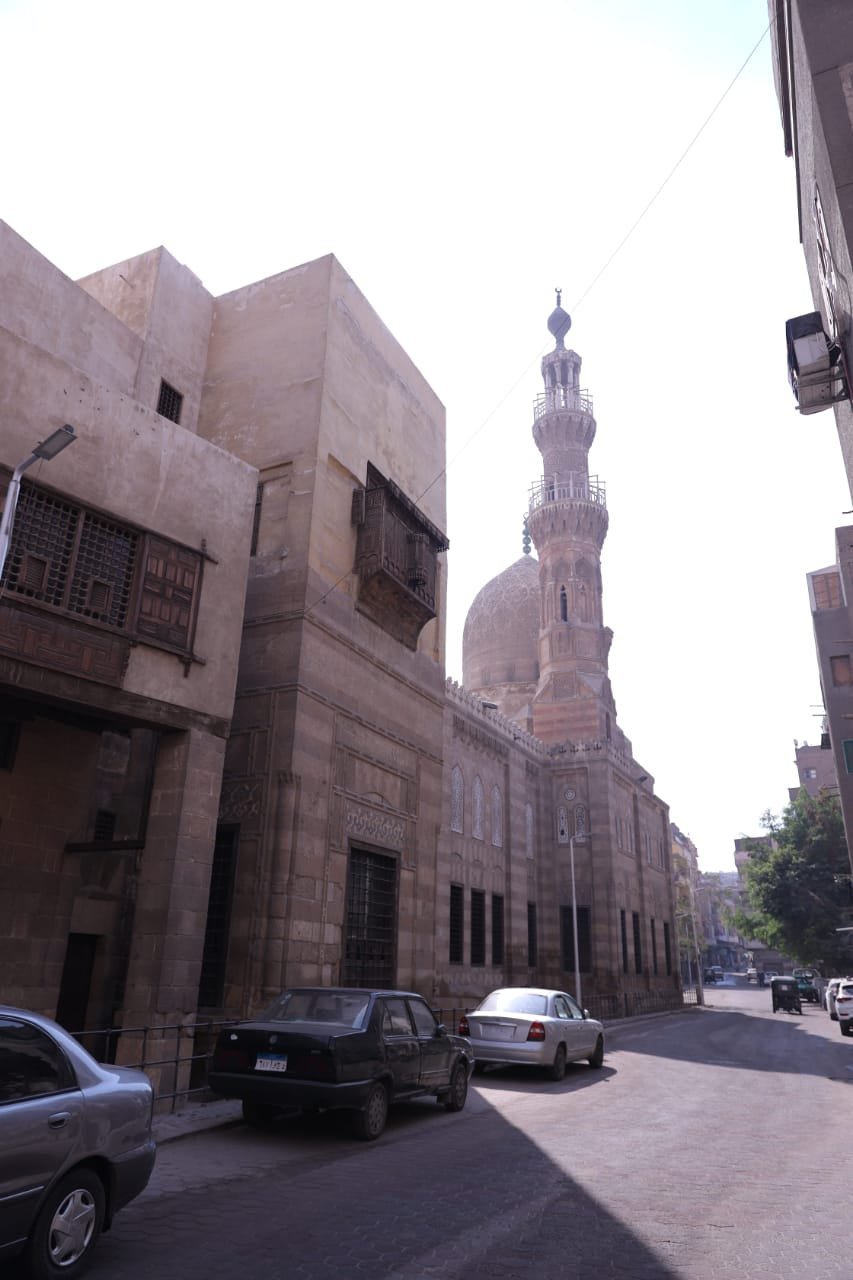 افتتاح مسار سياحي جديد لزائري آثار منطقة الدرب الأحمر بعد تجهيزه افتتاح مسار سياحي جديد لزائري آثار منطقة الدرب الأحمر بعد تجهيزه