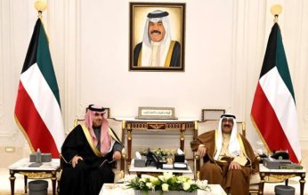ولي العهد الكويتي يستقبل رئيس ديوان المحاسبة السعودي بمناسبة زيارته الرسمية للبلاد