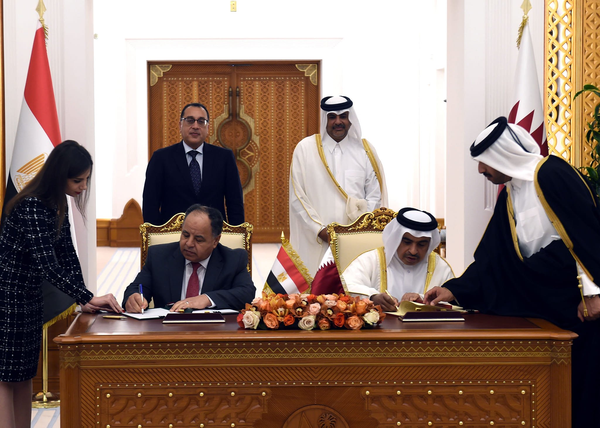 مصر وقطر توقعان اتفاقية لإزالة الازدواج في الضريبة على الدخل ومنع التهرب أو التجنب مصر وقطر توقعان اتفاقية لإزالة الازدواج في الضريبة على الدخل ومنع التهرب أو التجنب