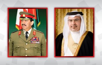 ولي العهد يتبادل التهاني مع القائد العام لقوة دفاع البحرين