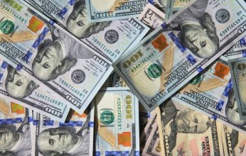 صعود الدولار وسط ترقب المستثمرين لبيانات التضخم الأمريكية