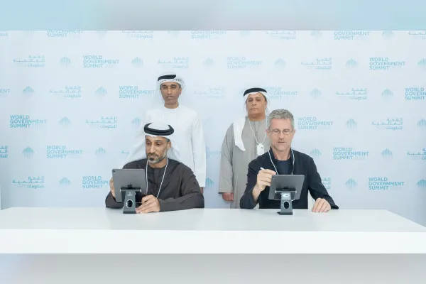 تعاون بين “دبي للمستقبل” و”ماساتشوستس للتكنولوجيا” لإطلاق “مختبر سينسبل سيتي” تعاون بين “دبي للمستقبل” و”ماساتشوستس للتكنولوجيا” لإطلاق “مختبر سينسبل سيتي”