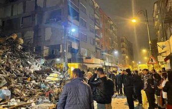 السلطات التركية تعلن إنقاذ 6445 شخصا من تحت الأنقاض إثر الزلزال مدمر