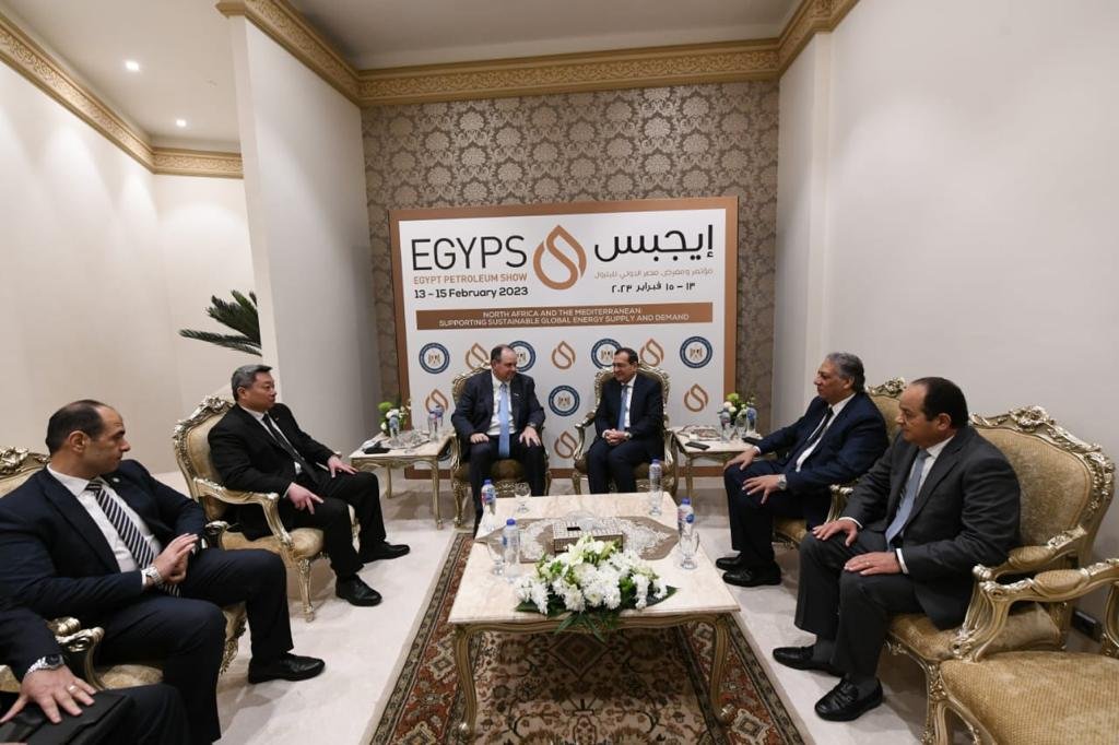 أباتشى العالمية: ملتزمون بخطط الانتاج داخل مصر و الحكومة لا تتوانى فى دعم خطط الاستثمار الجادة وتذليل العقبات أمام زيادة انتاج البترول أباتشى العالمية: ملتزمون بخطط الانتاج داخل مصر و الحكومة لا تتوانى فى دعم خطط الاستثمار الجادة وتذليل العقبات أمام زيادة انتاج البترول