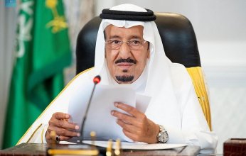 خادم الحرمين يوافق على منح وسام الملك عبد العزيز لـ100 متبرع بالأعضاء