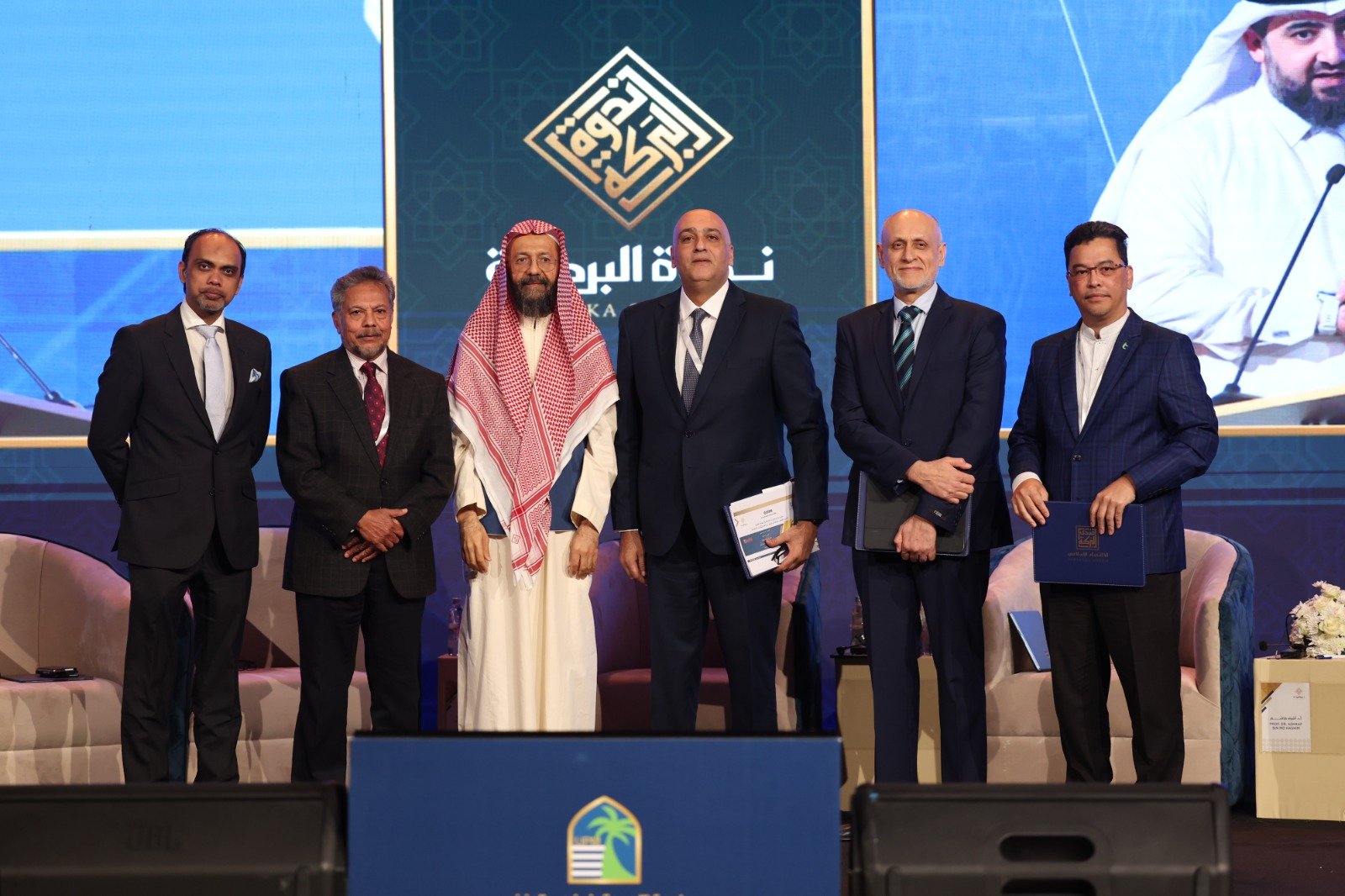 باسل رحمي: مصر اتخذت خطوات كبيرة لدفع معدلات النمو بقطاع المشروعات الصغيرة باسل رحمي: مصر اتخذت خطوات كبيرة لدفع معدلات النمو بقطاع المشروعات الصغيرة
