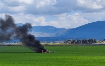 خلال مناورة.. مصرع طيارين باصطدام طائرتيهما في إيطاليا
