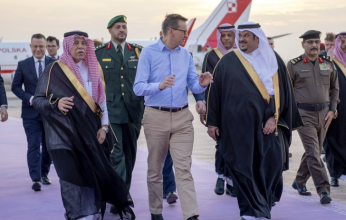 وصول رئيس وزراء بولندا إلى الرياض
