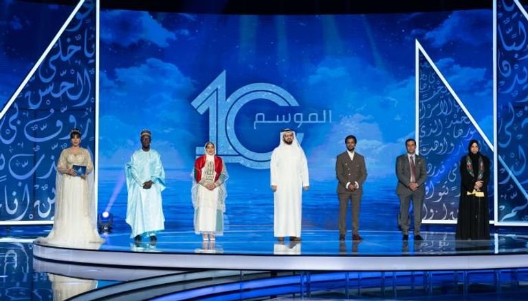 العمانية عائشة السيفي تحصد لقب "أميرة الشعراء" العمانية عائشة السيفي تحصد لقب "أميرة الشعراء"