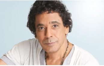 محمد منير يحيي حفلا غنائيا بالعاصمة السودانية الخرطوم