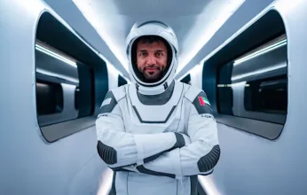 الاماراتي سلطان النيادي أول عربي يصل إلى محطة الفضاء الدولية