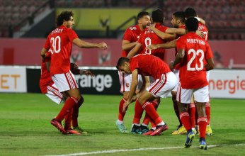 الأهلي المصري يفوز على القطن الكاميروني بثلاثية نظيفة في أبطال إفريقيا