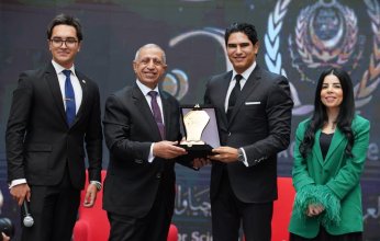 رئيس الأكاديمية العربية.يشيد بجهود أبو هشيمة في دعم الشباب والتنمية المجتمعية