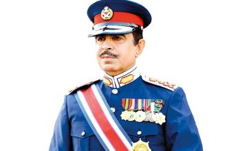 وزير الداخلية البحريني يؤكد أهمية استمرار التعاون مع المنظمة الدولية للهجرة