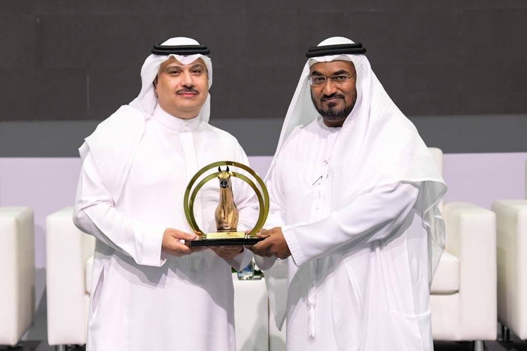 مريم المهيري: الفروسية جزء أصيل من تراث الإمارات مريم المهيري: الفروسية جزء أصيل من تراث الإمارات